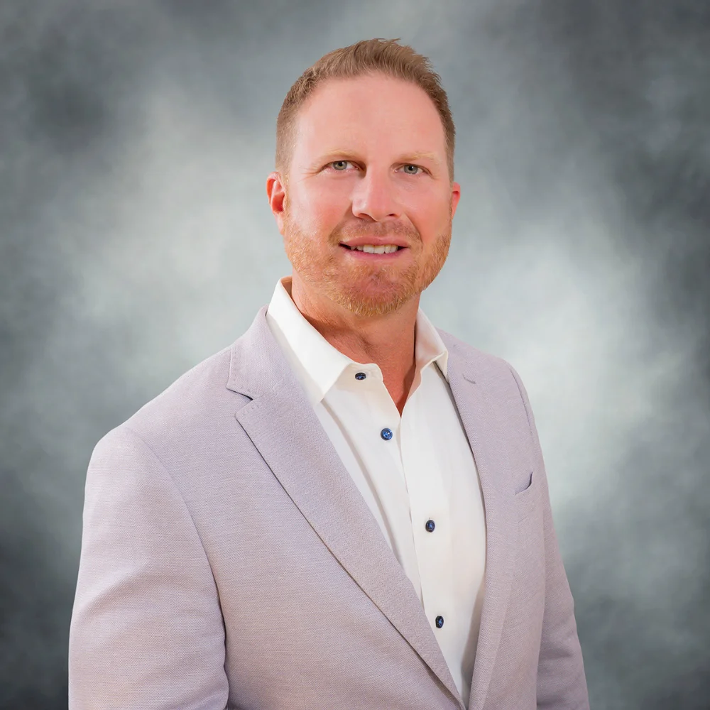 Chiropractor Victor Sage DC